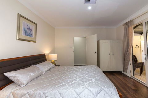 The Haven 6A Turnberry Drive - Darwin Holiday 7