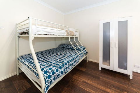 The Haven 6A Turnberry Drive - Darwin Holiday 4