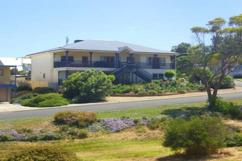 Lavender Hills 12 Bennett Street - Darwin Holiday 4