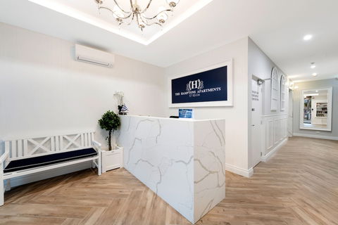 The Hamptons Apartments - St Kilda - Darwin Holiday 0