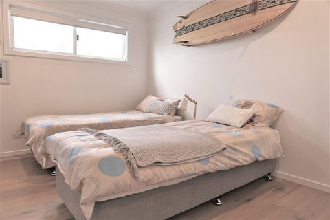 Riverlily - Darwin Holiday 3