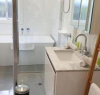 House on Garden - Darwin Holiday