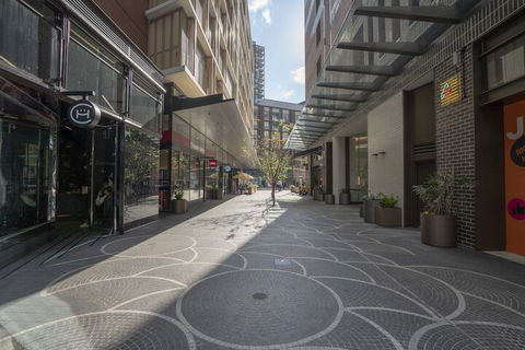 Luxury Apartment In Darling Harbour - Darwin Holiday 4