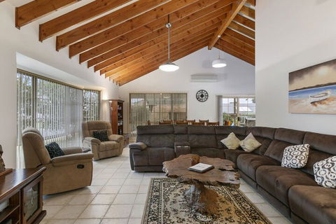 Seaholme Free Wifi & Foxtel - Darwin Holiday 6