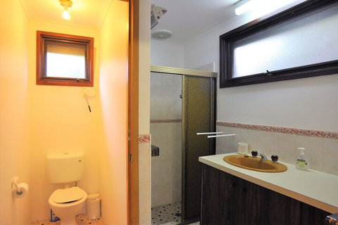 Shangri La Surf Parade Free Wifi - Darwin Holiday 4