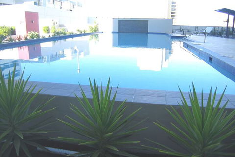 128 On The Terrace - Darwin Holiday 5