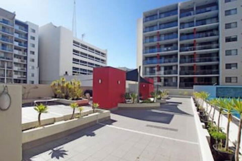 128 On The Terrace - Darwin Holiday 2