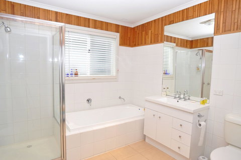 Welcome Break PET Friendly - Darwin Holiday 1