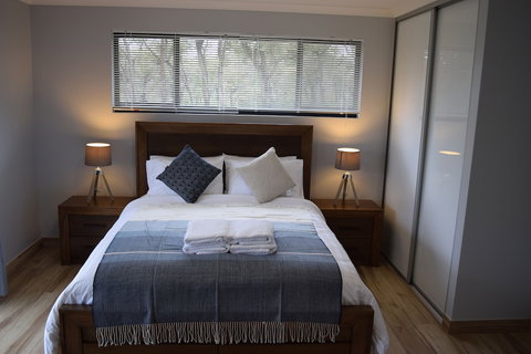 Eagle Bay House - Darwin Holiday 4