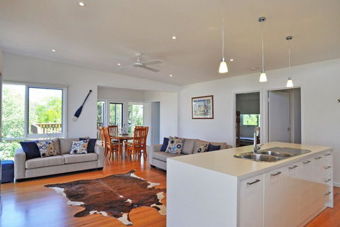 Scarborough Serenity PET Friendly - Darwin Holiday 6