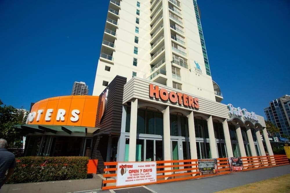 Surfers Paradise QLD Darwin Holiday