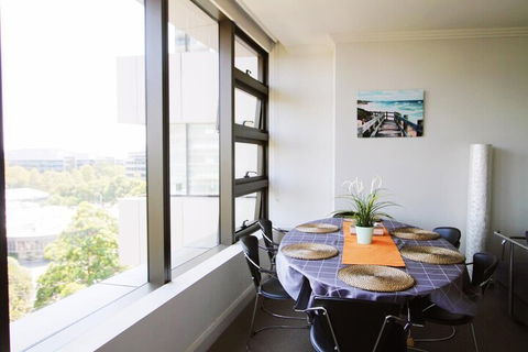 High Level Stunning View Apartments - Darwin Holiday 6