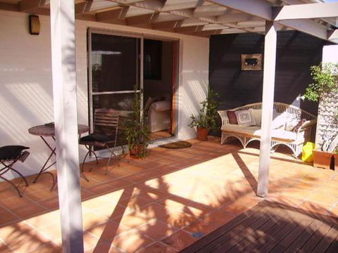 5 / 49 Childe Street Hideaway At Belongil - Darwin Holiday 2