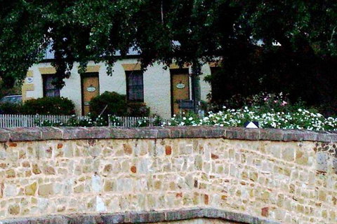 Sargeants & Armoury Cottages 1823 - Darwin Holiday 4