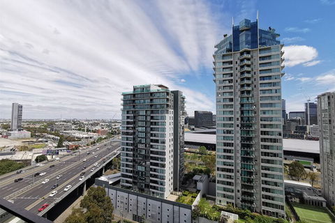 Crown Boutique S Collection - Darwin Holiday 6