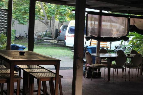 Carlon's Hotel - Darwin Holiday 6