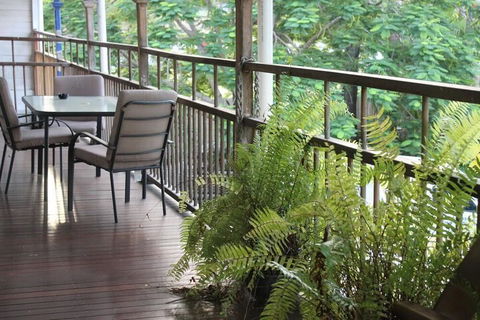 Carlon's Hotel - Darwin Holiday 5