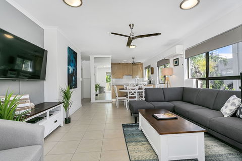 Seascape Holiday-Tropical Reef Apartment - Darwin Holiday 6
