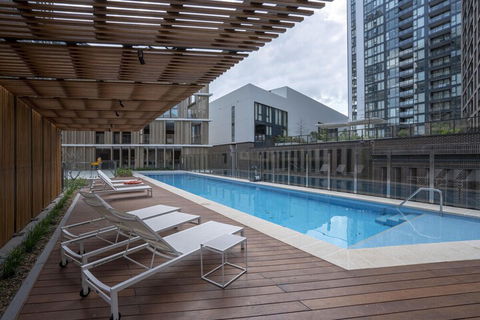 Modern Apartment In Darling Harbour - Darwin Holiday 6