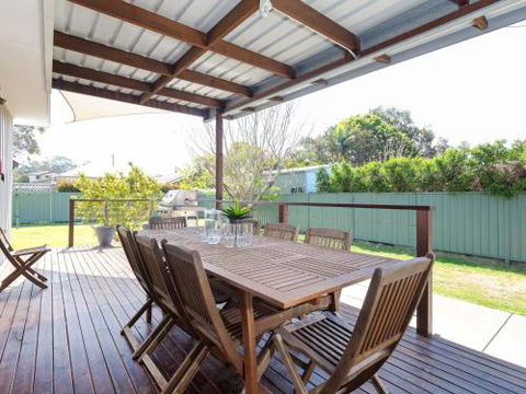 Shoalz 28 Rigney Street Renovated Pet Friendly Cottage & Boat Parking - Darwin Holiday 4