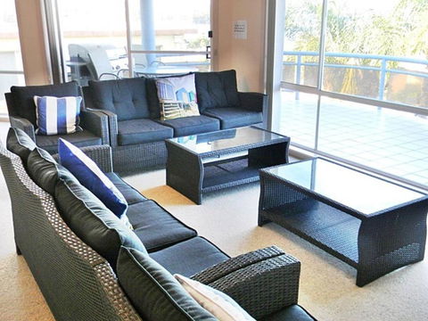 QUAYS 6 - Darwin Holiday 6