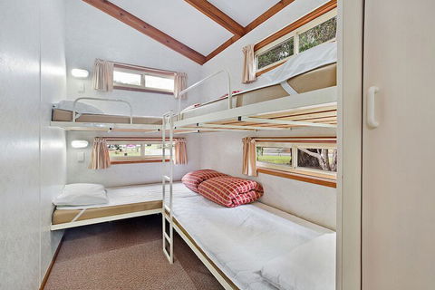 Bellarine Bayside Holiday Parks - Darwin Holiday 6