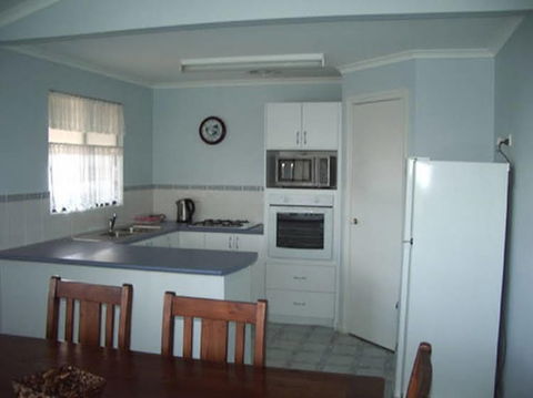 Busselton Holiday Village - Darwin Holiday 0