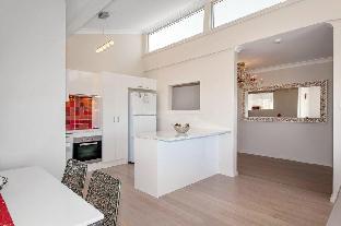 The Helm Unit 15 22 Voyager Close - Darwin Holiday 4