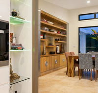 Broken Ridge - Darwin Holiday