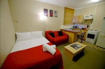 Snowlands Apartments - Darwin Holiday 3