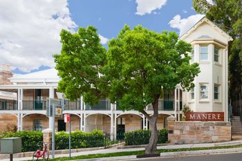 The Manere - Darwin Holiday 0