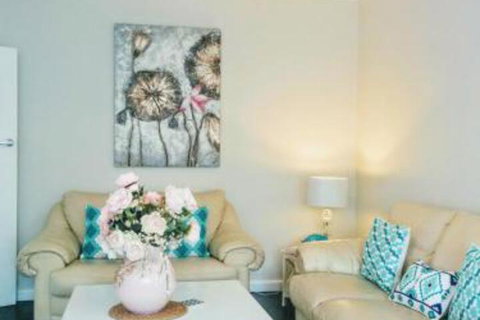 Magnolia Corner - Darwin Holiday 6