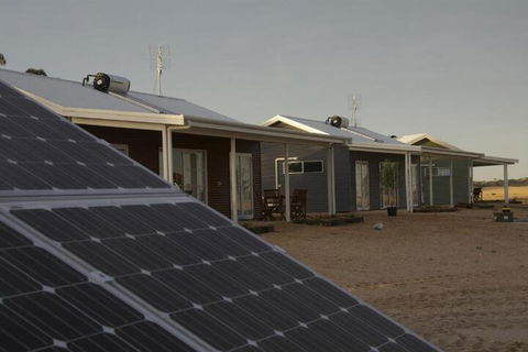 Marys Farm Cottages - Darwin Holiday 4