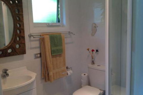 Studio Cabana On Golf In Mollymook - Darwin Holiday 4