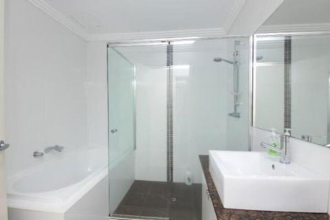 Regatta 14 / 142 Little Street - Darwin Holiday 2