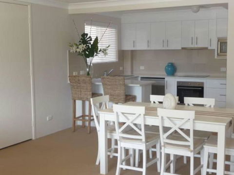 Fleur Court Unit 9 26 28 Head Street - Darwin Holiday 4