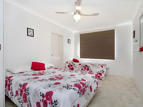 7 / 18 Endeavour Parade Riverfront Tweed Heads - Darwin Holiday 1