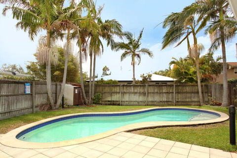 Unit 4 Marcoola Sands Marcoola - Darwin Holiday 4