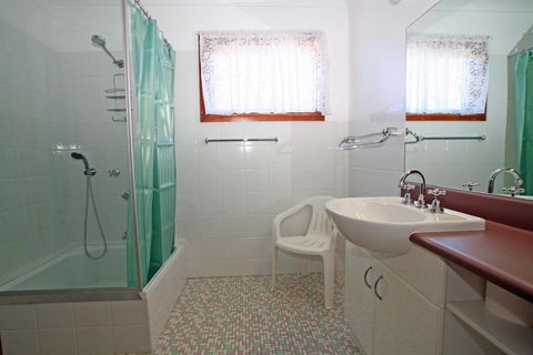 Berrara Cove Beach House - Darwin Holiday 3