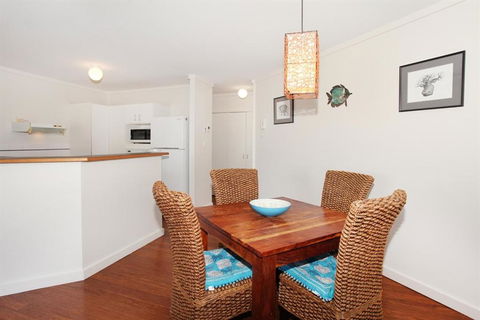 Unit 9 Coolum Blueseas Coolum Beach - Darwin Holiday 5