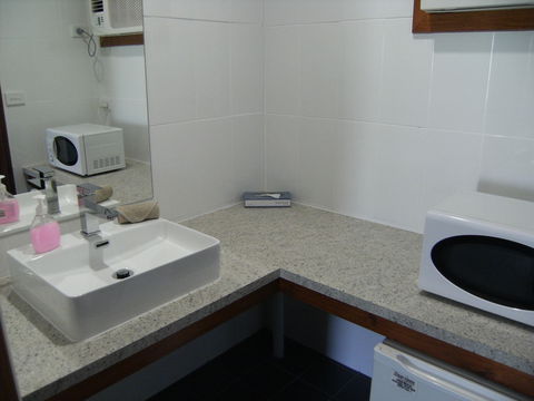 Regency Court Motel - Darwin Holiday 5