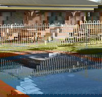 Regency Court Motel - Darwin Holiday