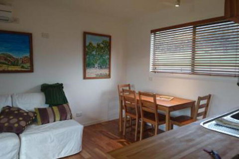 Wimmera Hills Winery - Darwin Holiday 5