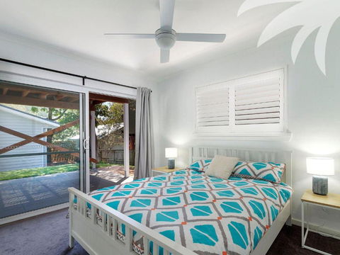 Seascape 2 At Blueys - Darwin Holiday 6