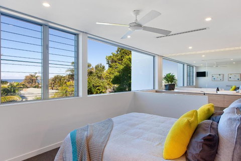 Blueys Beach House 5 Bedroom - Darwin Holiday 2