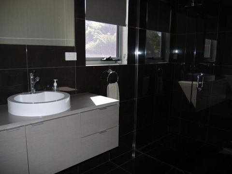 Luxury Near Old Pier Beach - Darwin Holiday 4