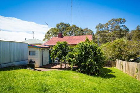 Pet Friendly Beach Cottage At Ballingalla - Darwin Holiday 3