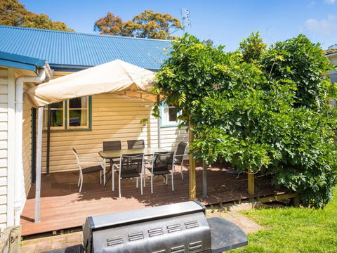 Pet Friendly Beach Cottage At Ballingalla - Darwin Holiday 5