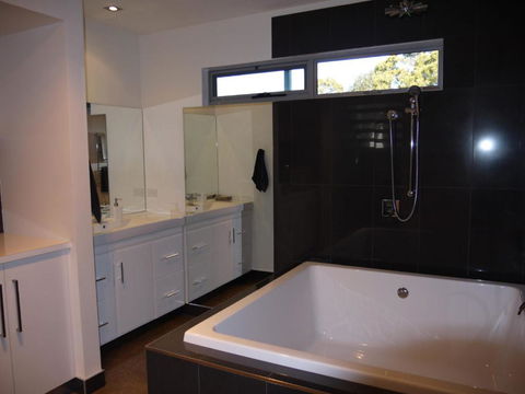 Spectacular Holiday Living - Darwin Holiday 5