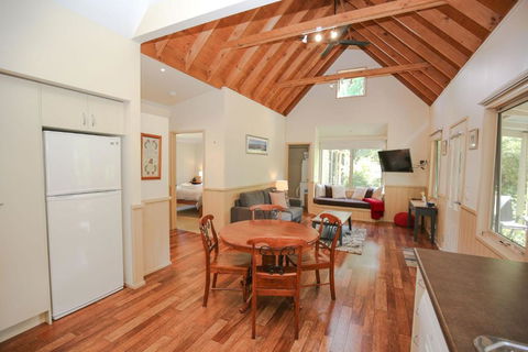 Alpine Arnica Cottage 1 - Darwin Holiday 6